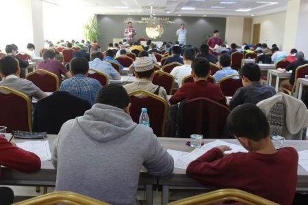 Gençlerimiz Temel İslami Bilgiler Sınavına Katıldı